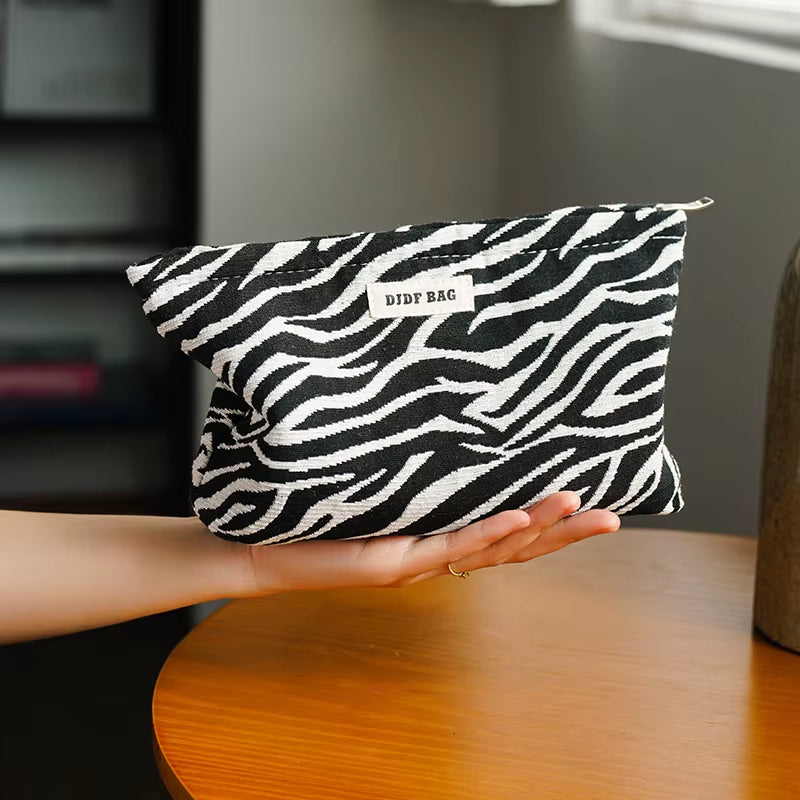 Small Leopard Print Coin Purse Women'S Makeup Bag Portable Cosmetics Storage Bag Fashion Lipstick Bag Daily Commuting Liner Bag