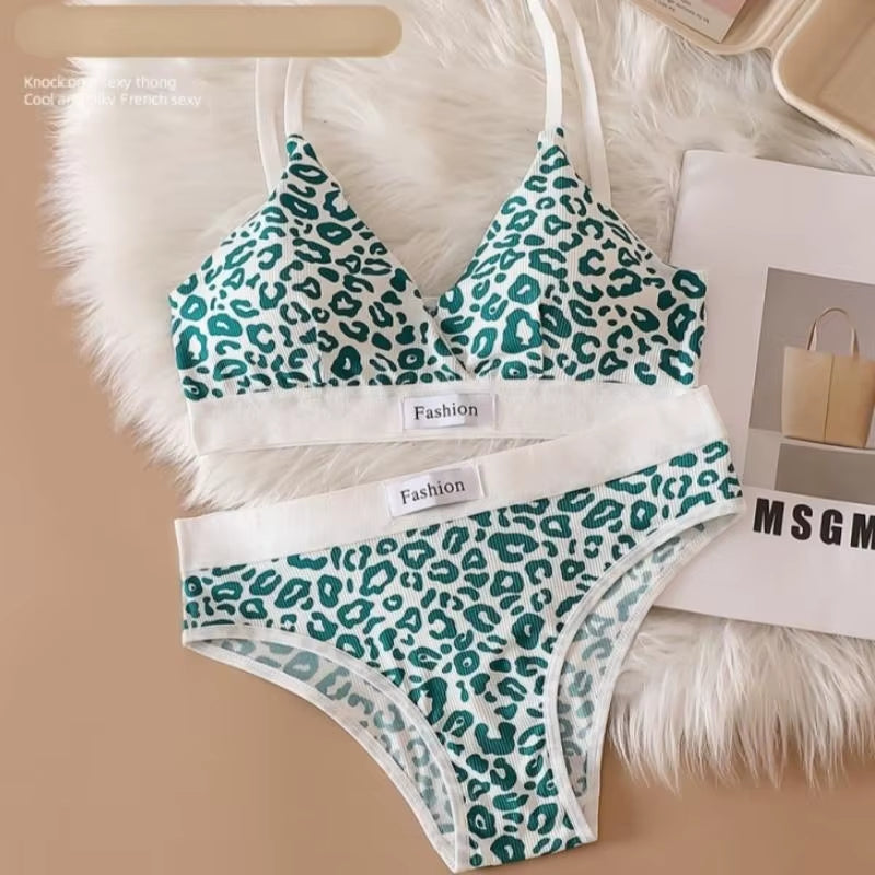 Women Seamless Bra Set Low Waist Panties Leopard Bralette Sexy Lingerie Set Vneck Sport Brassiere Female Cotton Underwear Set