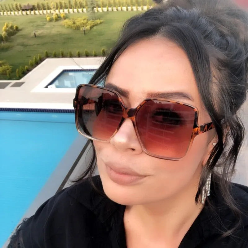 Higody Fashion Women Oversized Sunglasses Gradient