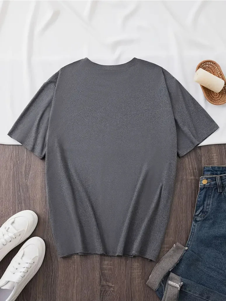 Plus Size Letter Print T-shirt, Casual Crew Neck Short Sleeve Top For Spring & Summer, Women's Plus Size Clothing