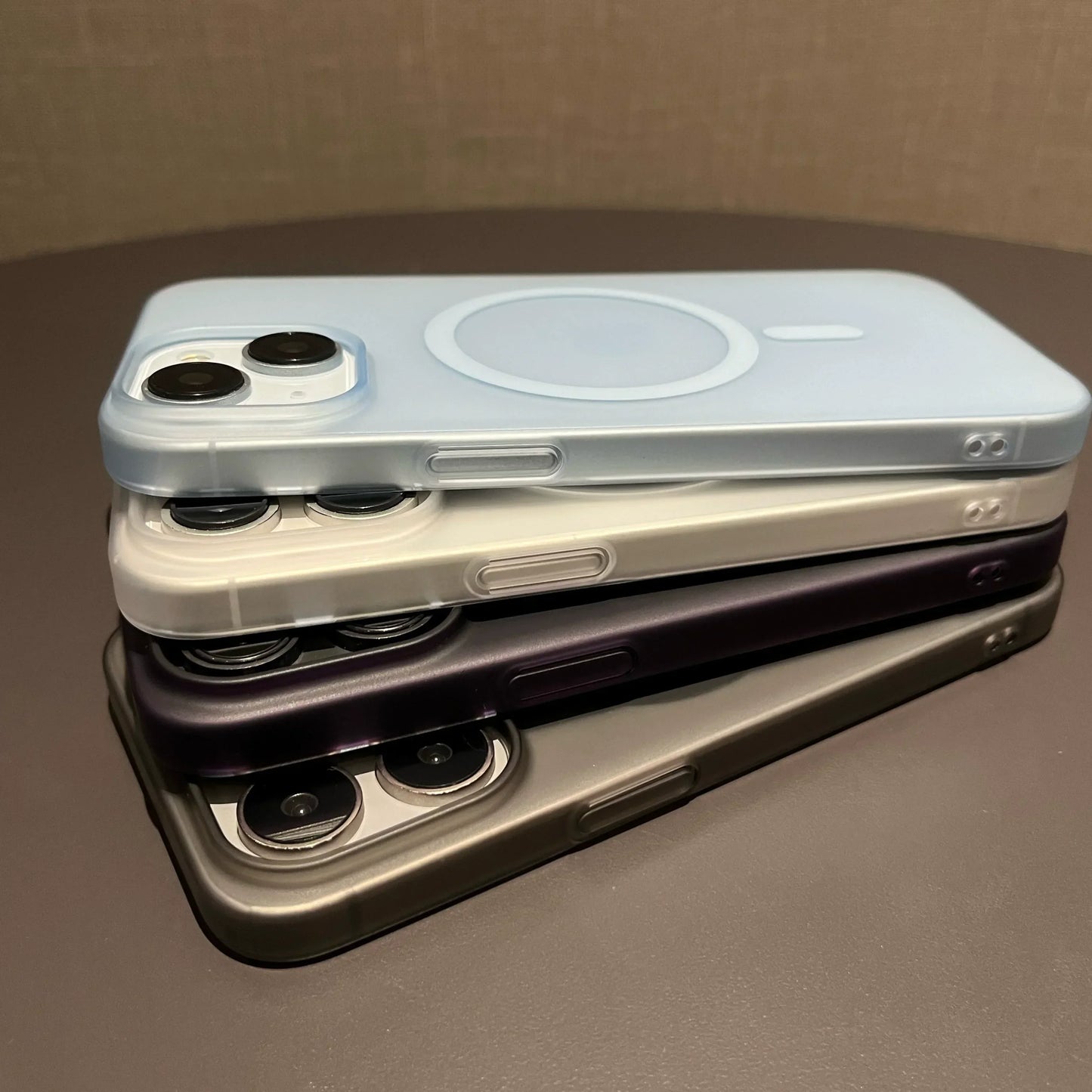 Ultra Thin Matte Magnetic Wireless Charger Case For iPhone 16 15 14 Plus 13 12 11 Pro Max For Magsafe Hard PC Translucent Cover