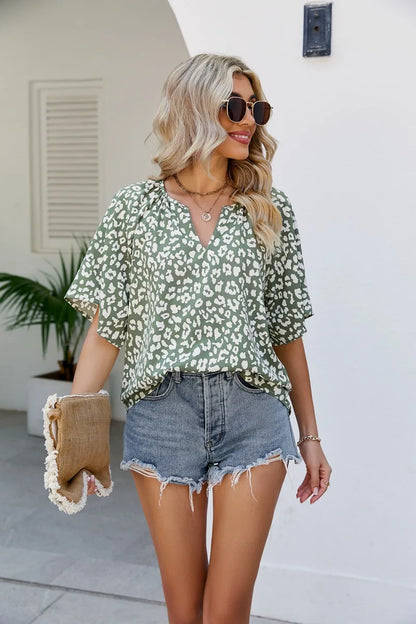 New Leopard Print Short-sleeved V-neck Loose Casual