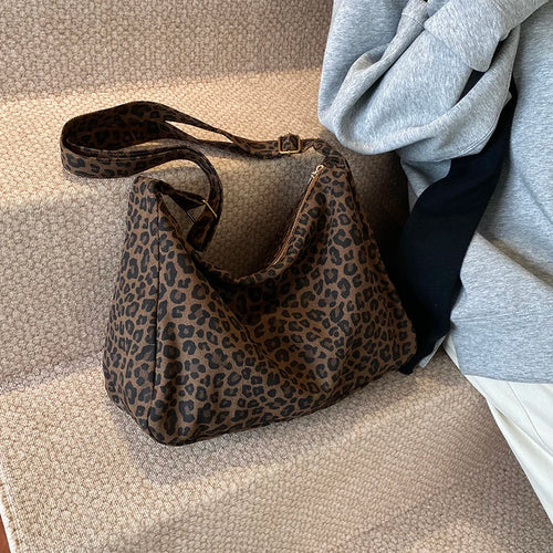 Trendy Casual Soft Textile Women's Shoulder Bag
